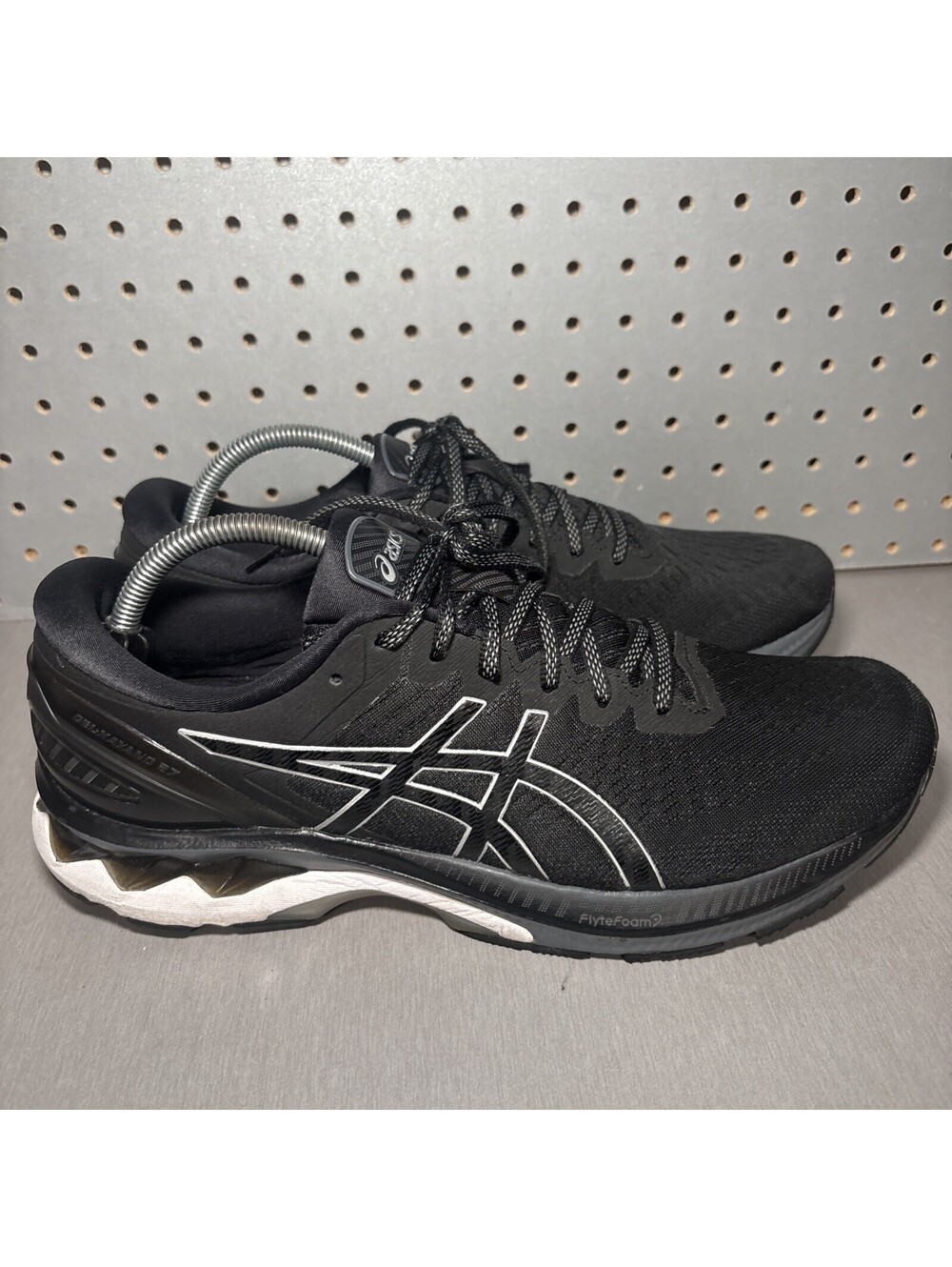 Asics Gel-Kayano 27 Running Shoes Mens Sz 10.5 Black Silver White Sneakers